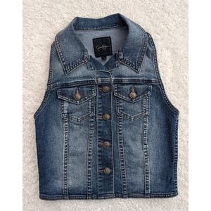 💥3/$15💥Jessica Simpson size juniors XS sleeveless jean jacket